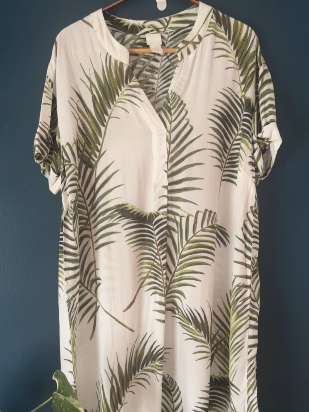 H&M Green and White Tropical Dress